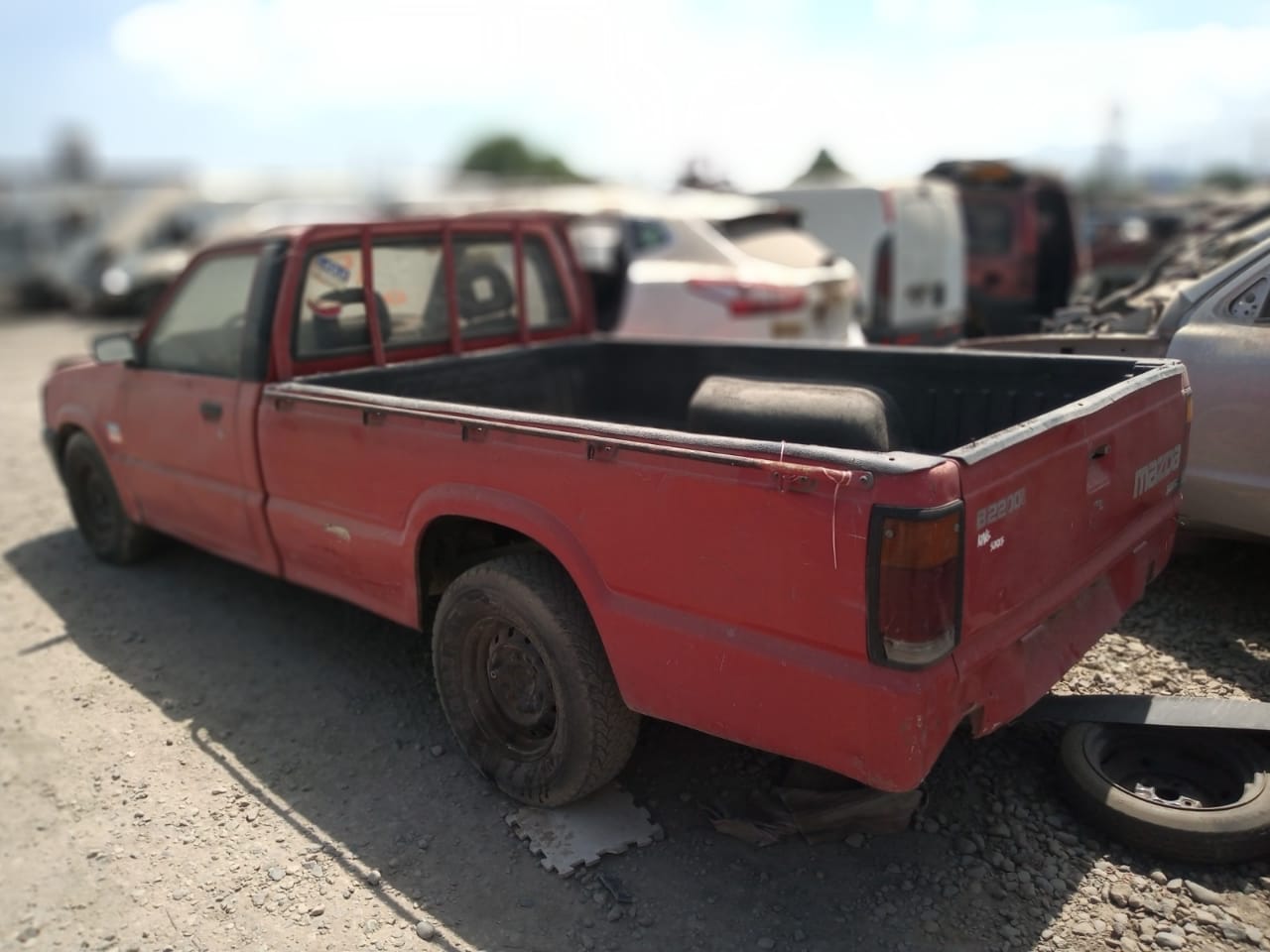  Mazda B2200 1998    EN DESARME
